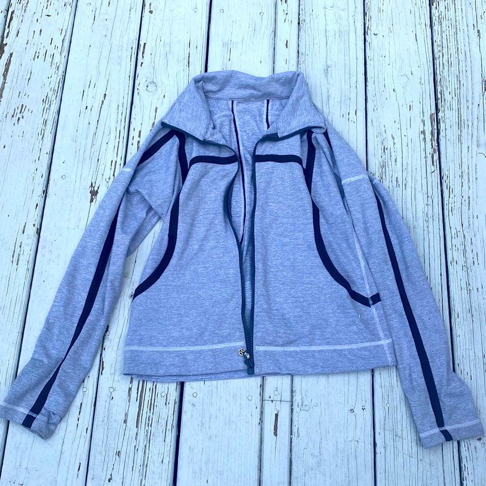 Lululemon define zip up